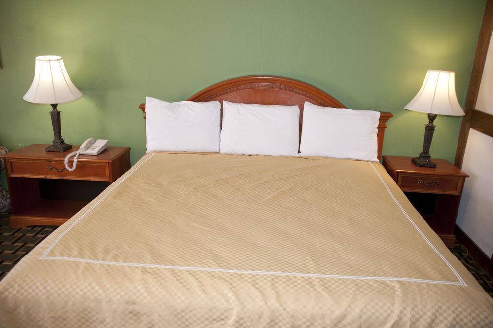 Victorian Inn & Suites Nacogdoches Kültér fotó