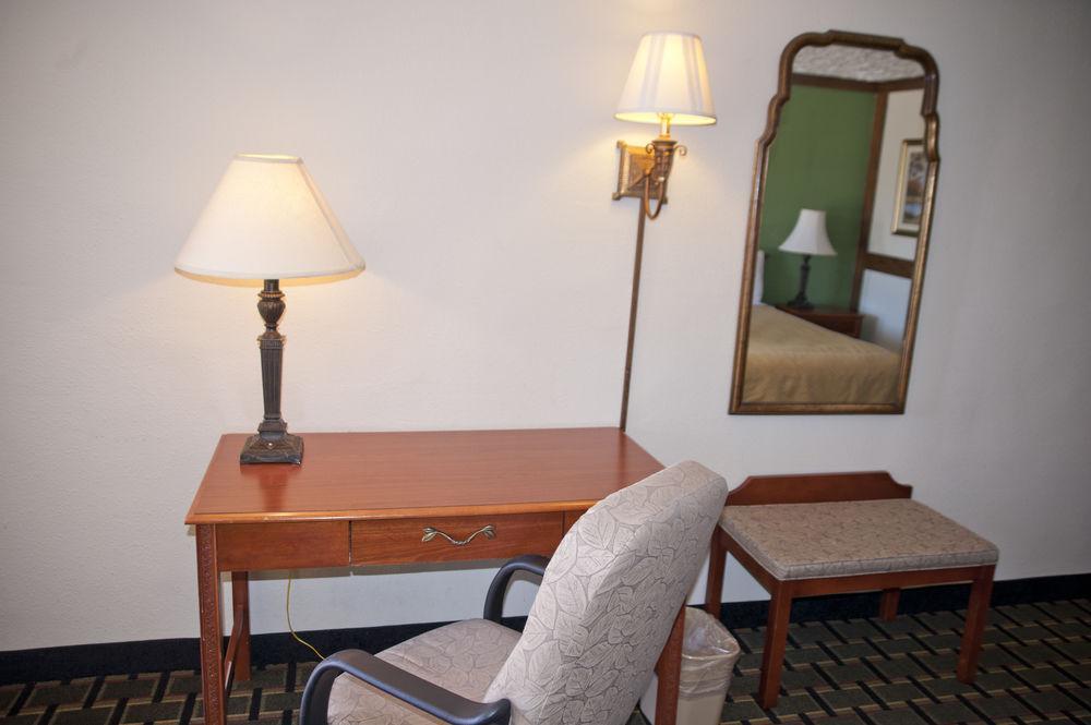Victorian Inn & Suites Nacogdoches Kültér fotó