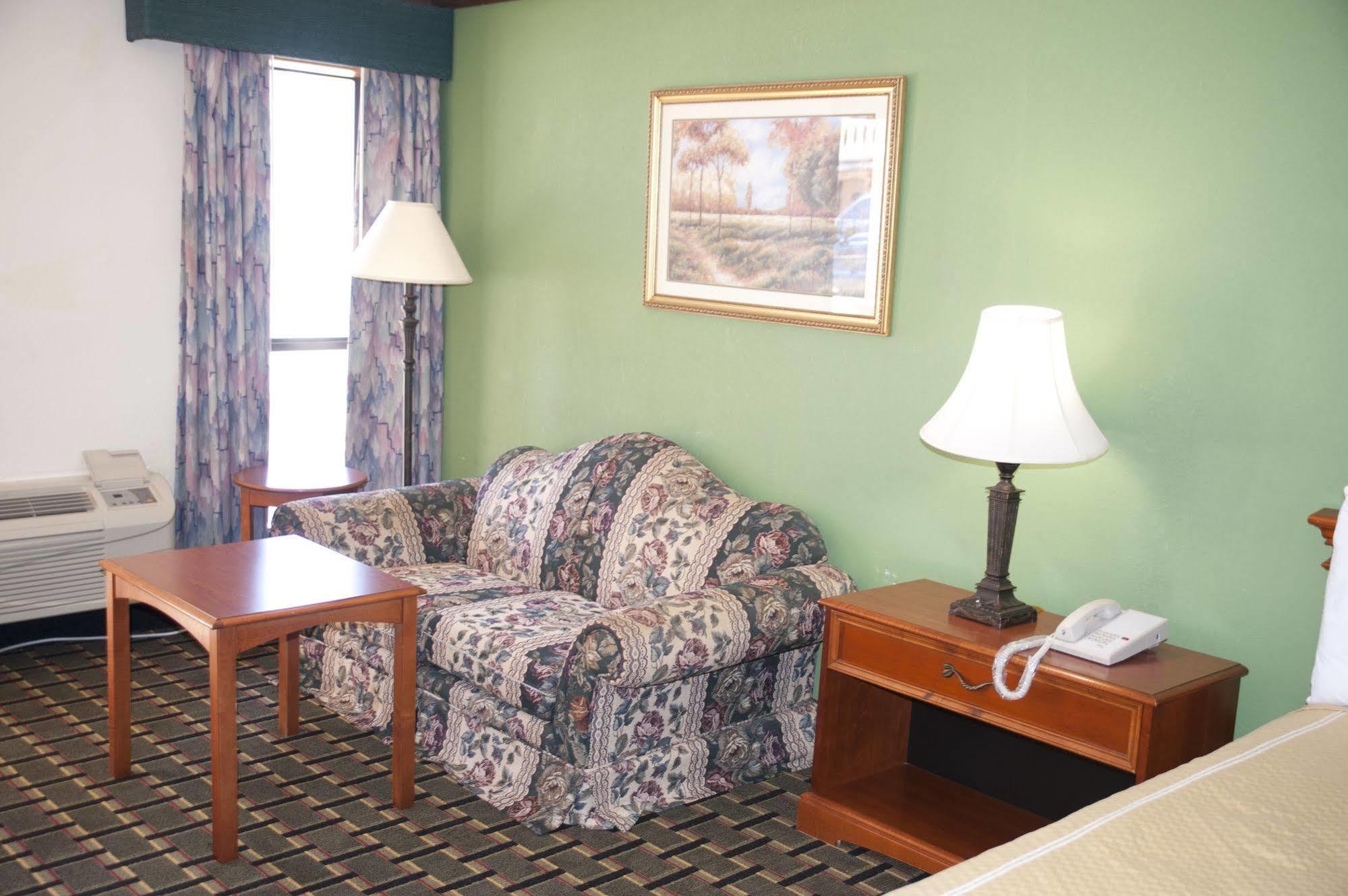 Victorian Inn & Suites Nacogdoches Kültér fotó
